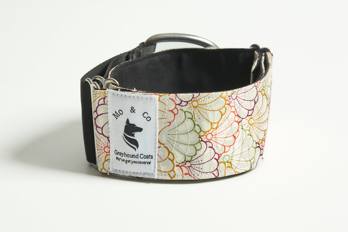 Sakura - Martingale Collar