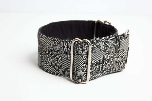 Hidden Temple - Martingale Collar