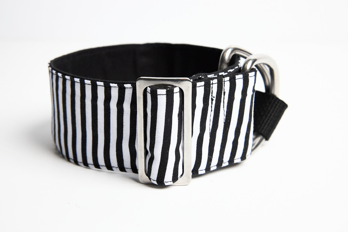 Walk This Way - Martingale Collar