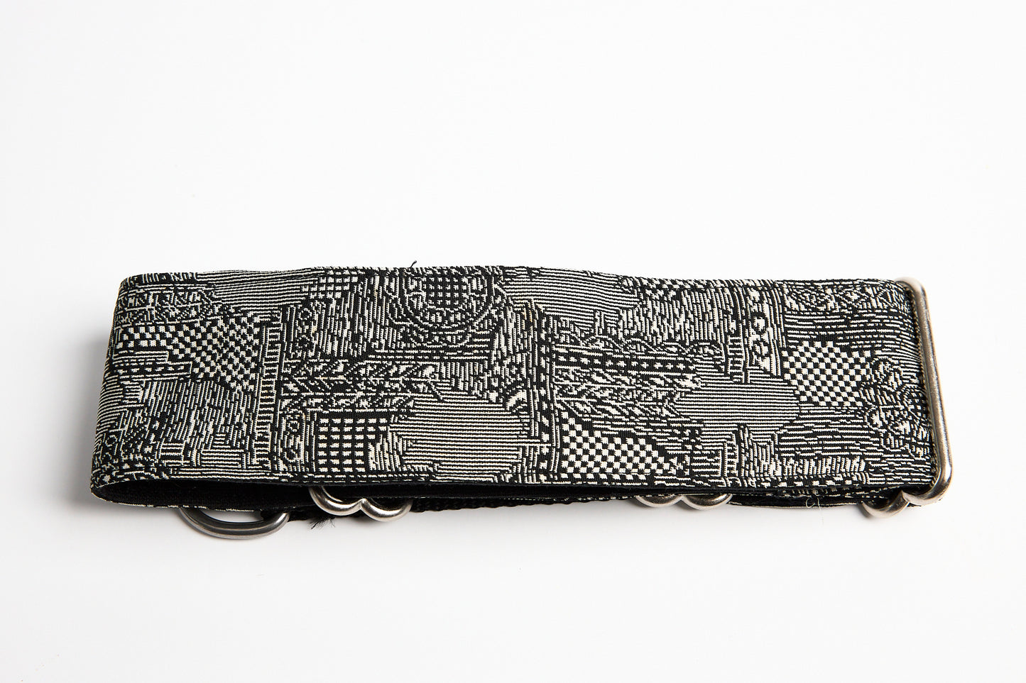 Hidden Temple - Martingale Collar